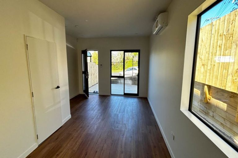 Photo of property in 12/196 Royal Road, Massey, Auckland, 0614