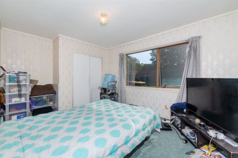 Photo of property in 1/159 Te Atatu Road, Te Atatu South, Auckland, 0610