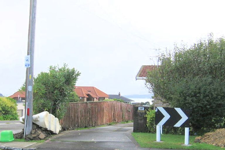 Photo of property in 27a Waller Avenue, Bucklands Beach, Auckland, 2012