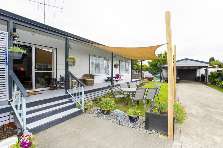 Photo of property in 151 Onslow Road, Patutahi, Gisborne, 4072