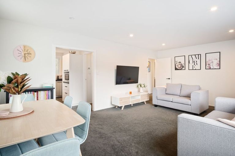 Photo of property in 2/28 Ingrid Street, Parklands, Christchurch, 8083