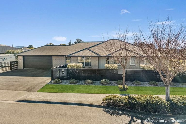 Photo of property in 31 Franklin Drive, Rangiora, 7400