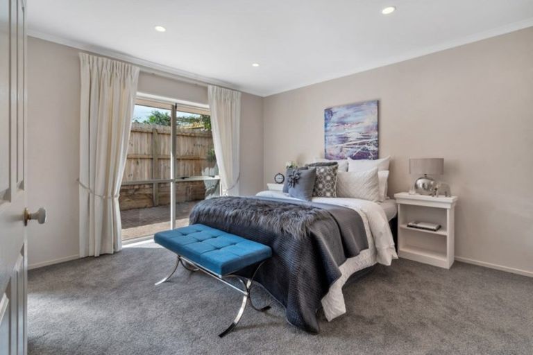 Photo of property in 8 Glencullen Place, Dannemora, Auckland, 2016