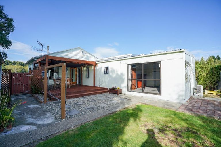 Photo of property in 124 Moulson Street, Strathern, Invercargill, 9812