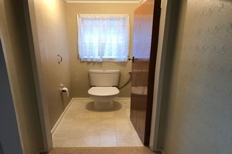 Photo of property in 31 Kapanui Road, Waikanae, 5036