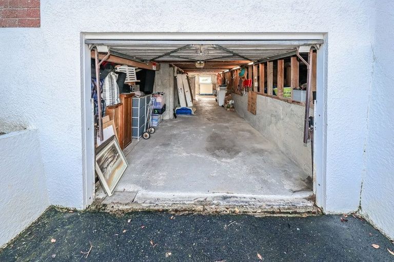 Photo of property in 16 Bell Crescent, Concord, Dunedin, 9018