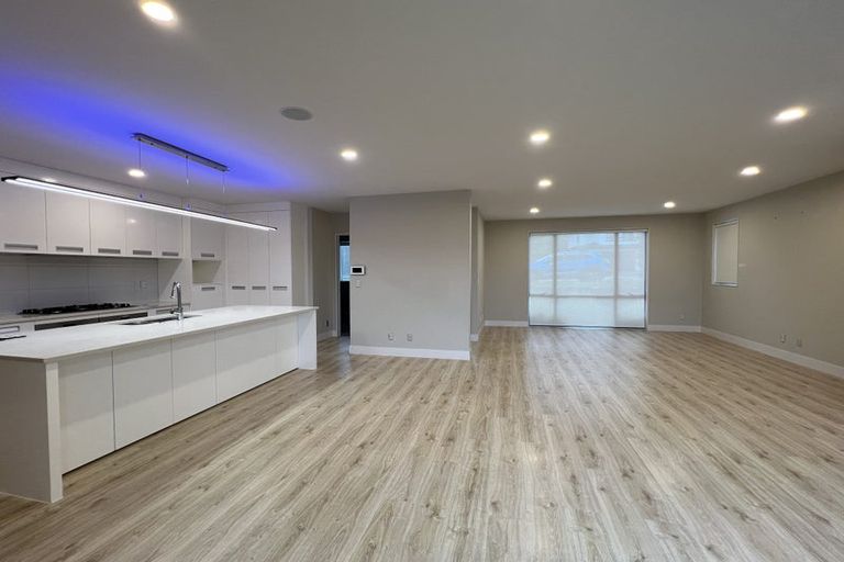 Photo of property in 4 Vue Terrace, Silverdale, 0932