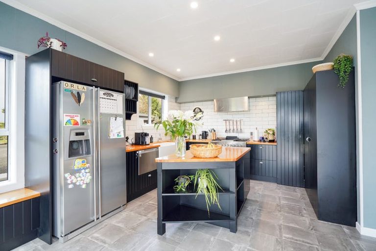 Photo of property in 70 Pomona Road East, Makarewa, Invercargill, 9876