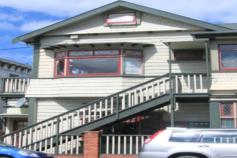 Photo of property in 2/201a The Terrace, Wellington Central, Wellington, 6011