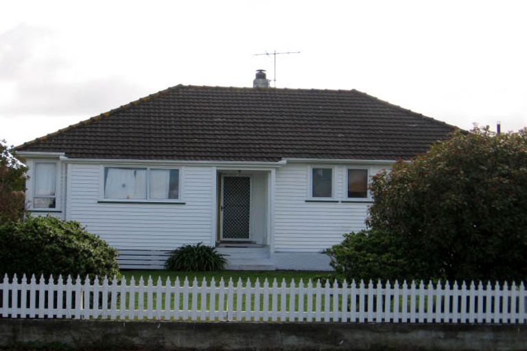 Photo of property in 12 Montgomery Place, Lansdowne, Masterton, 5810
