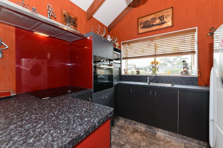 Photo of property in 14 Phillips Street, Sanson, 4817