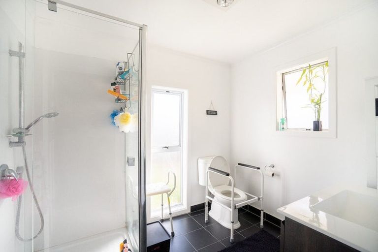 Photo of property in 11 Stanway Road, Halcombe, Feilding, 4779