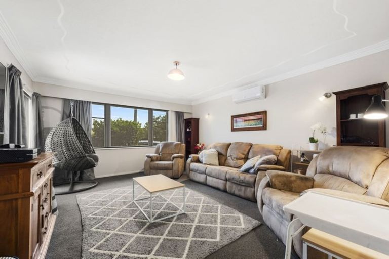 Photo of property in 971 Fergusson Drive, Ebdentown, Upper Hutt, 5018