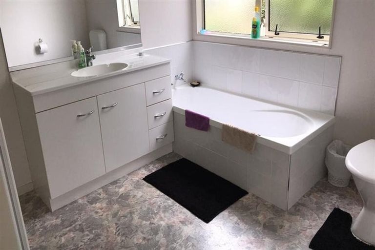 Photo of property in 14 Hampstead Court, Pyes Pa, Tauranga, 3112