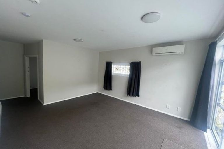 Photo of property in 4a Easdale Street, Kelburn, Wellington, 6012