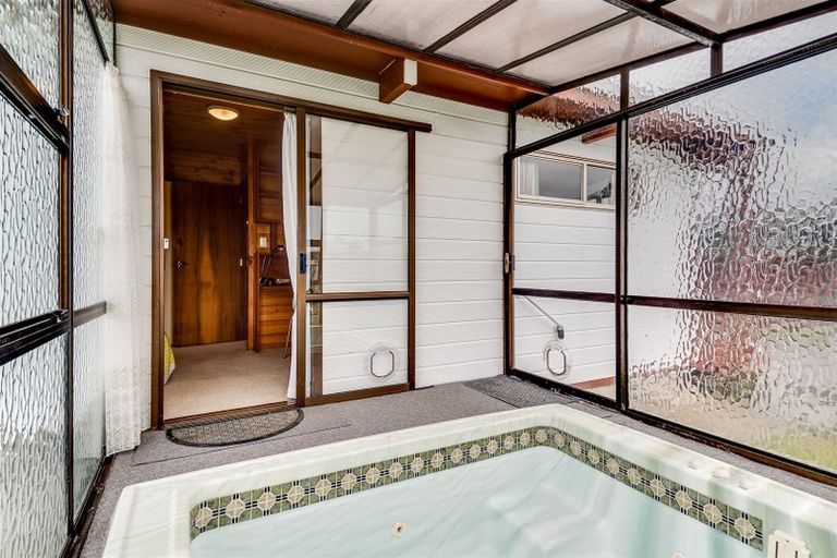 Photo of property in 14 Rochester Street, Tamatea, Napier, 4112