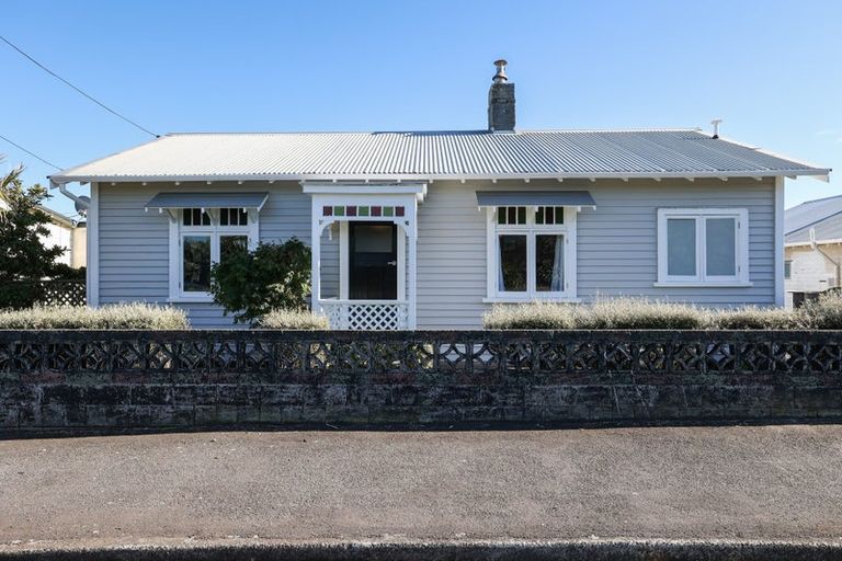 Photo of property in 69 Clemow Road, Fitzroy, New Plymouth, 4312