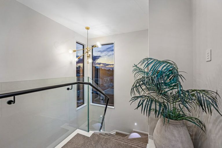 Photo of property in 13d Dominion Street, Takapuna, Auckland, 0622