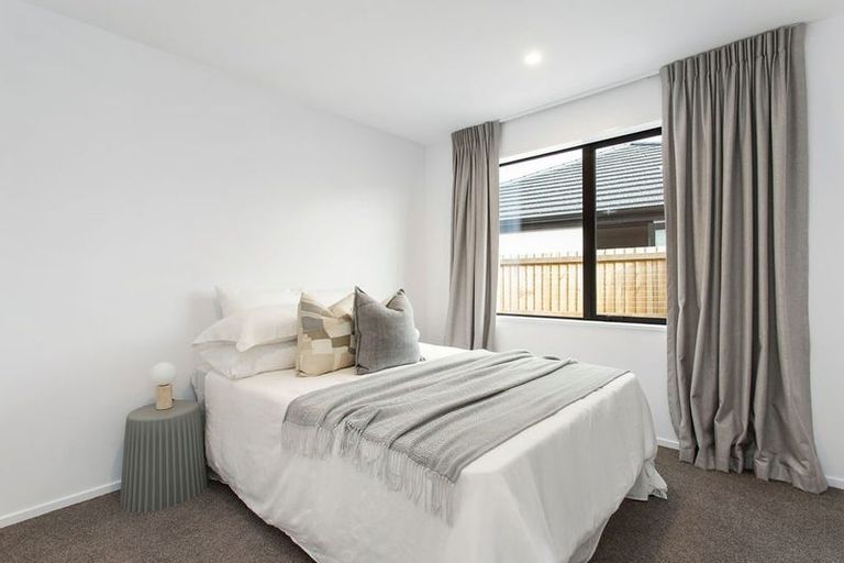 Photo of property in 35 Bill Hammond Drive, Belfast, Christchurch, 8051