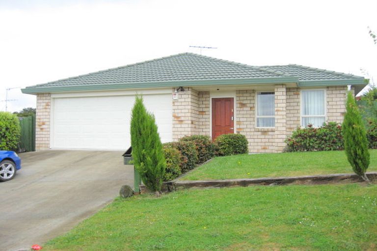 Photo of property in 21 Les Marston Place, Pukekohe, 2120