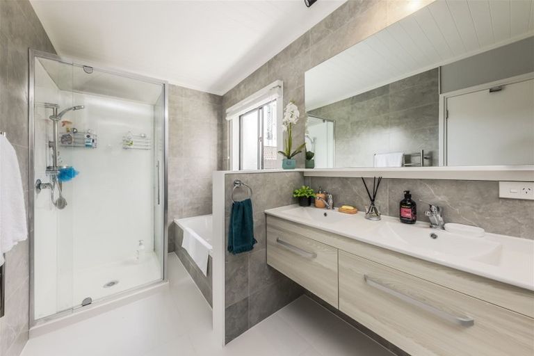 Photo of property in 4/8 Wood Street, Papakura, 2110