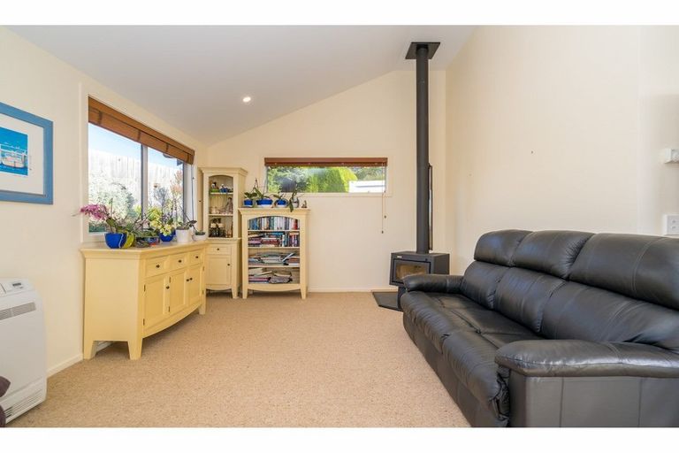 Photo of property in 79 Stornoway Street, Karitane, Waikouaiti, 9471