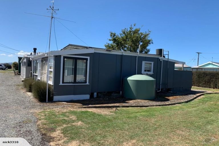 Photo of property in 38 Armstrong Avenue, Carterton, 5713