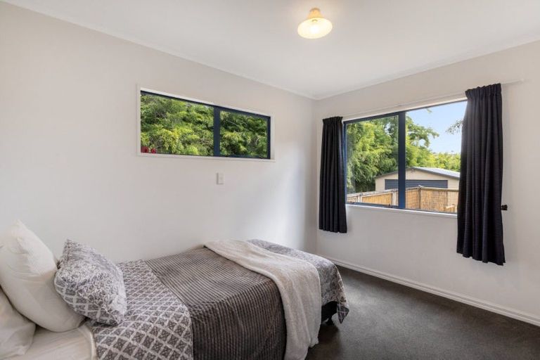 Photo of property in 415 Welcome Bay Road, Welcome Bay, Tauranga, 3175