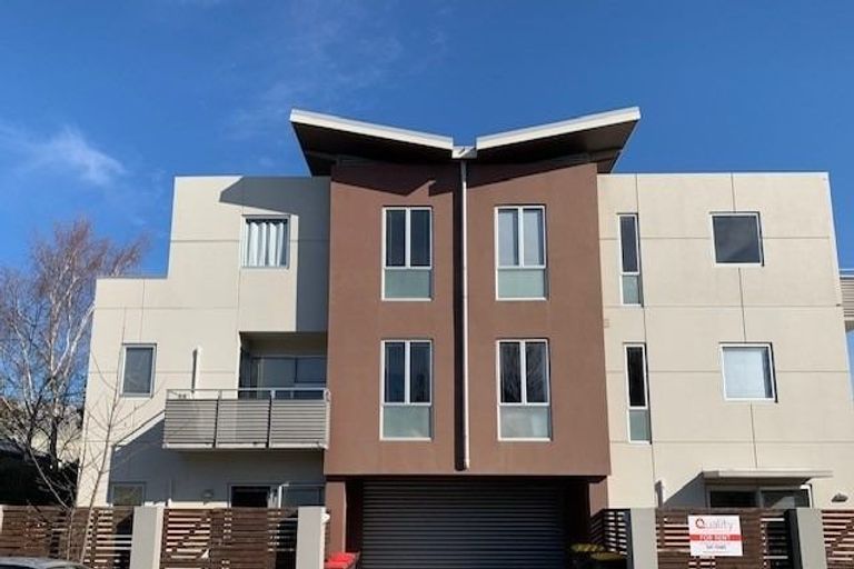 Photo of property in 10/41 Waller Terrace, Christchurch Central, Christchurch, 8011