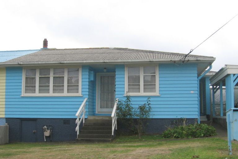 Photo of property in 46 Raukawa Street, Strathmore Park, Wellington, 6022