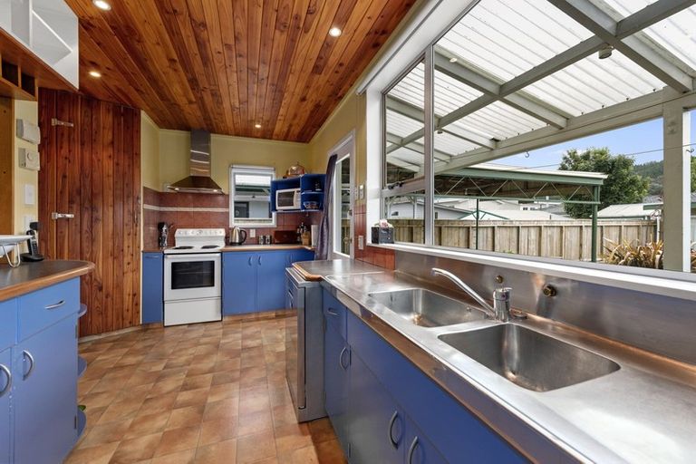 Photo of property in 7 Victoria Street, Ebdentown, Upper Hutt, 5018