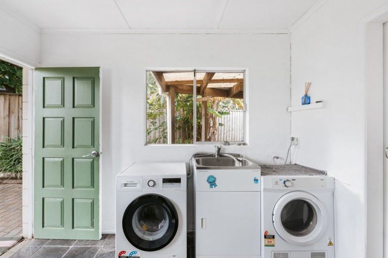 Photo of property in 239 Range Road, Papamoa Beach, Papamoa, 3118