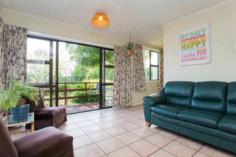 Photo of property in 76 Centennial Crescent, Te Hapara, Gisborne, 4010