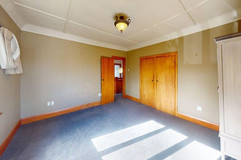 Photo of property in 10 Saint Johns Avenue, Palmerston North, 4414