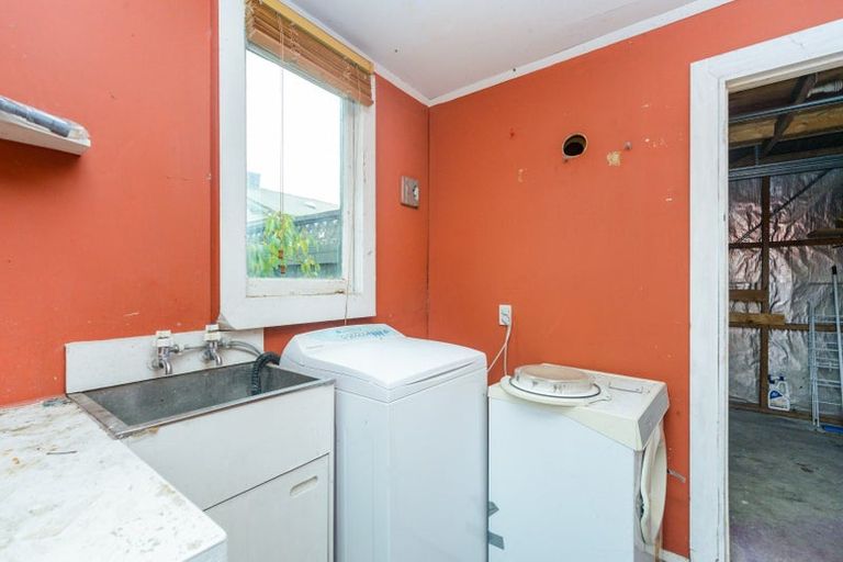 Photo of property in 42 Florence Avenue, Palmerston North, 4414