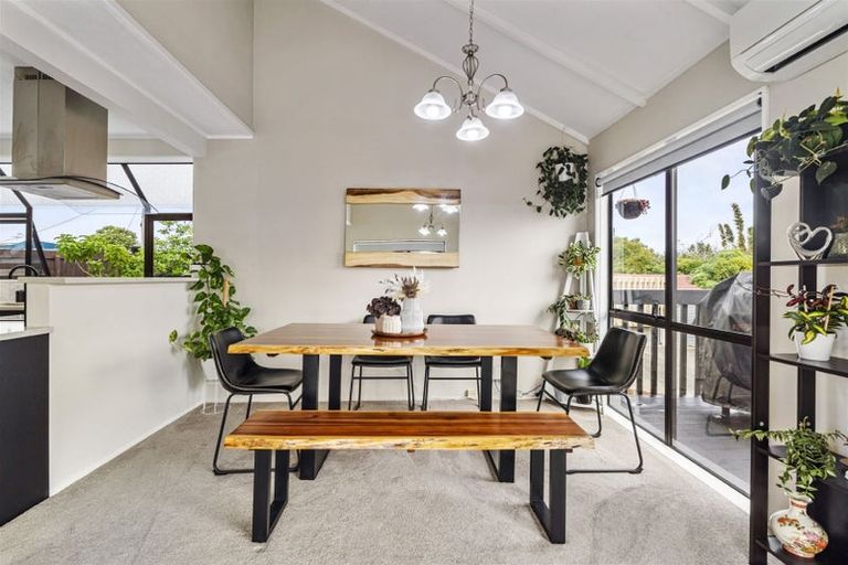 Photo of property in 7137/135 Manuka Road, Bayview, Auckland, 0629