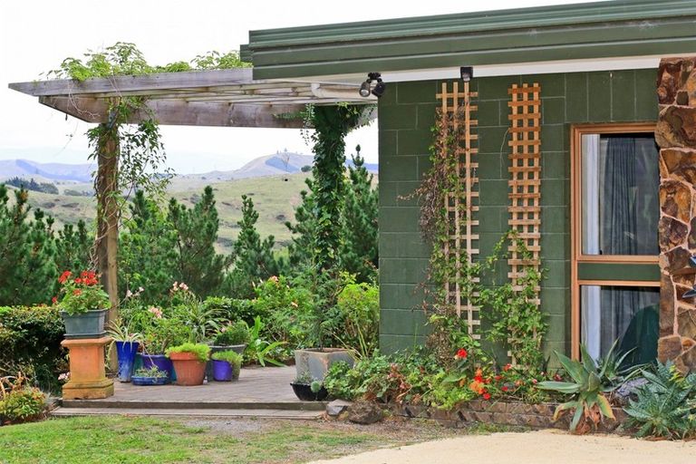 Photo of property in 107 Ballantyne Road, Poraiti, Napier, 4182