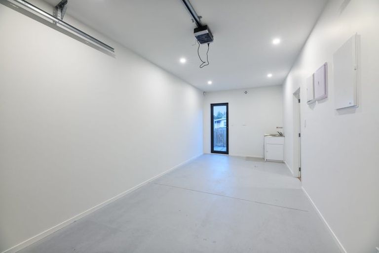 Photo of property in 26b Universal Drive, Henderson, Auckland, 0610