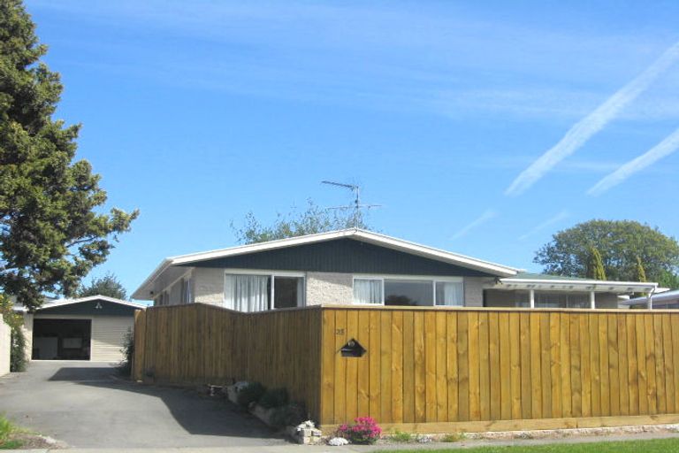 Photo of property in 35 Leefield Street, Blenheim, 7201