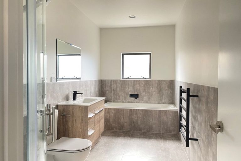 Photo of property in 219 Old Wairoa Road, Papakura, 2110