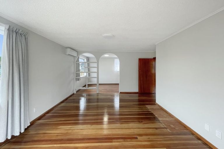 Photo of property in 3 Lee Place, Bader, Hamilton, 3206