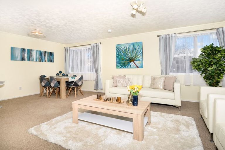 Photo of property in 1/78 Chilcott Road, Henderson, Auckland, 0612