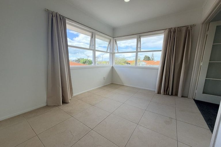 Photo of property in 61 Udys Road, Pakuranga, Auckland, 2010