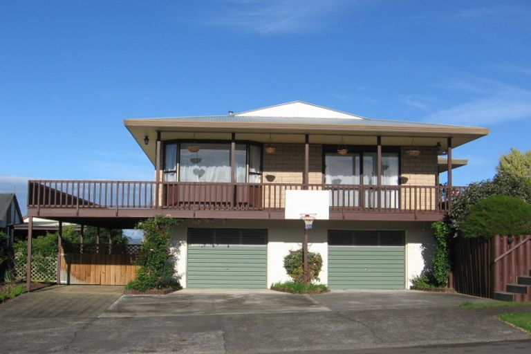 Photo of property in 16 Park View Avenue, Feilding, 4702