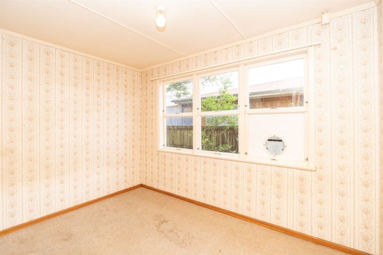 Photo of property in 5 Cricket Place, Melville, Hamilton, 3206