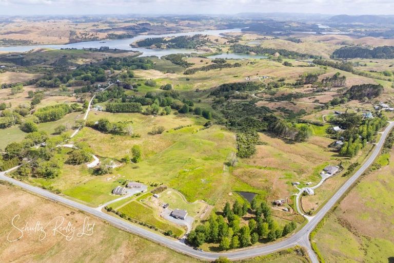 Photo of property in 918 Oneriri Road, Kaiwaka, 0573