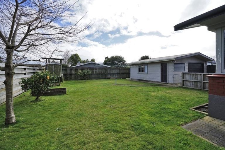 Photo of property in 84 Pohutukawa Drive, Pukete, Hamilton, 3200