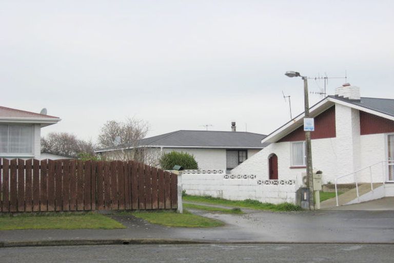 Photo of property in 17 Mepal Place, Kingswell, Invercargill, 9812