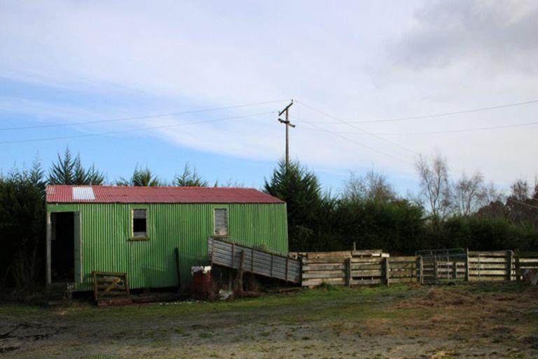 Photo of property in 118 Old Port Road, Warepa, Balclutha, 9273