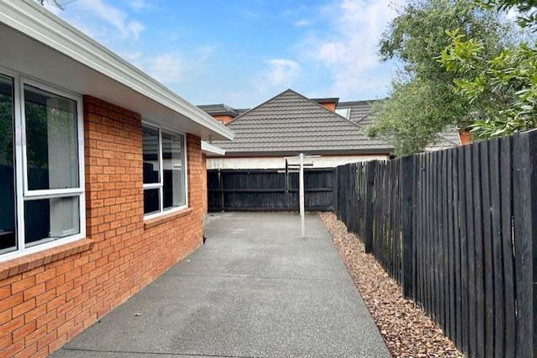 Photo of property in 12b Melford Close, Rangiora, 7400